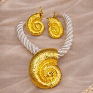Gold Seashell Necklace And Earrings Set